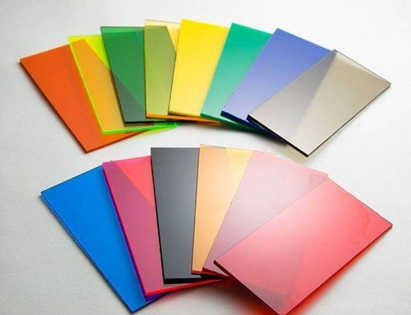Vật Liệu Lộc Phát – Địa chỉ uy tín cung cấp tấm mica đa dạng màu sắc và chất lượng.
