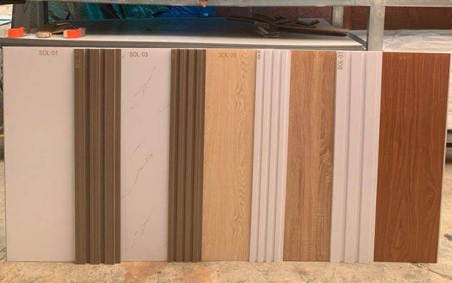 Tấm ốp nano, alu, lam sóng giúp trang trí đẹp, bền, chống ẩm.