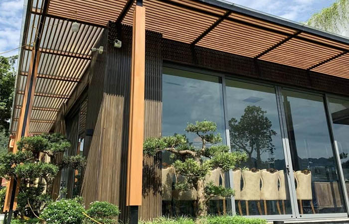 Lam nhựa giả gỗ – Giải pháp hoàn hảo cho không gian hiện đại